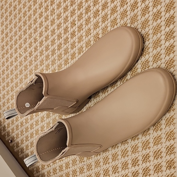 Hunter Refined Chelsea Boot - Picture 2 of 12